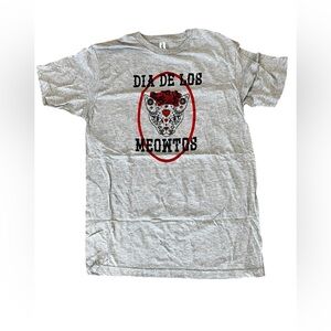 Dia de Los MEOWTOS fun cat rescue Halloween tee NWT